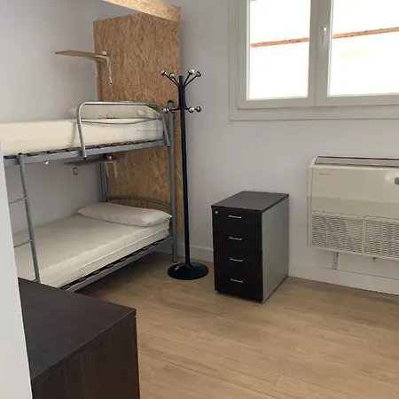 호스텔 빌바오 센트럴 호스텔 *