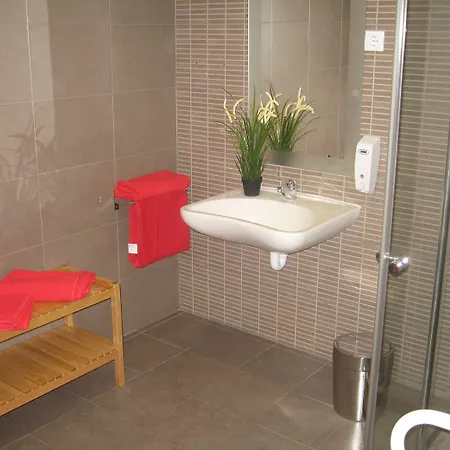 Хостел Bilbao Central Rooms *