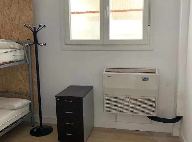 ホステル ビルバオ セントラル ホステル *