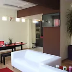 ビルバオ セントラル ホステル *